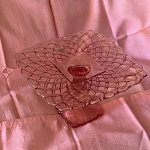 L.E. Smith Trellis Square Rose Pink Vng Pedestal Cake Stand .W 7”.L 51/2…